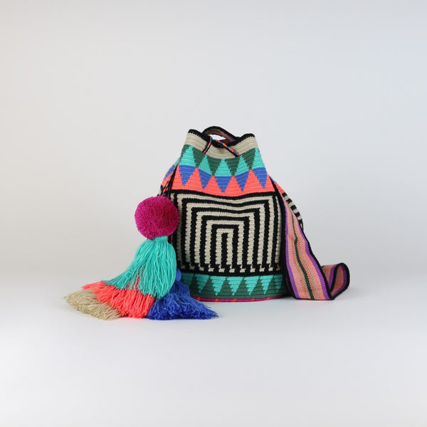 Campana B Wayuu Bag