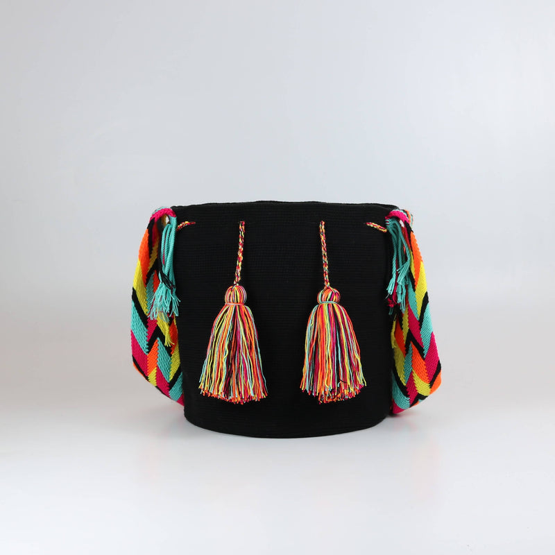 Lola B Wayuu Bag - wayuu-dreaming