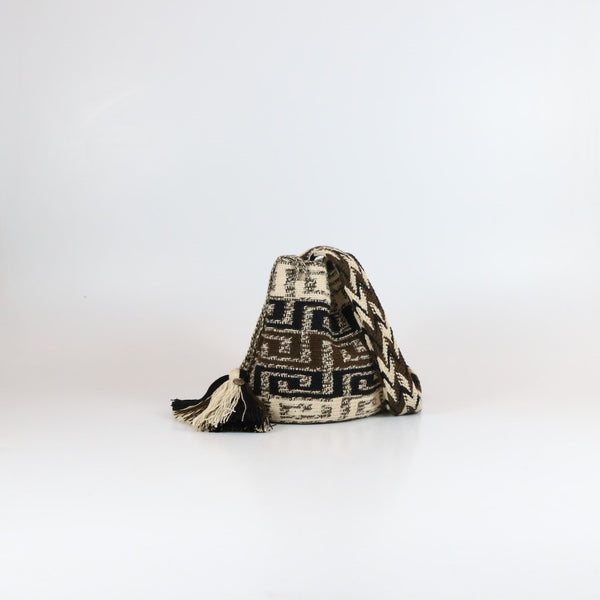 Laberinto Wayuu Bag - Medium - wayuu-dreaming